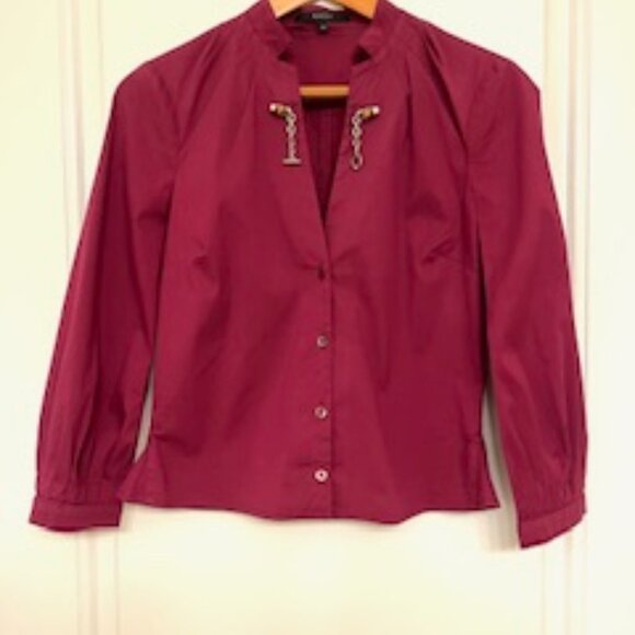 Gucci Blouse in burgundy color, Made in Italy, with bamboo fastener. - Picture 2 of 10